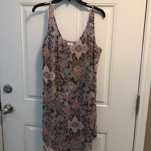 Women’s dress w pockets